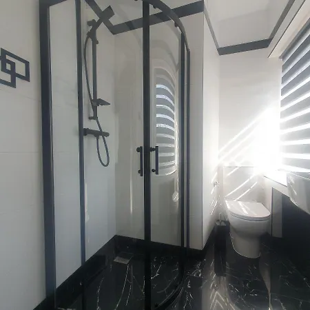 Pokoje & De'gorska Homestay *