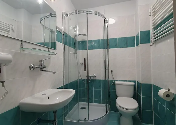 & De'gorska Проживання в сім'ї *