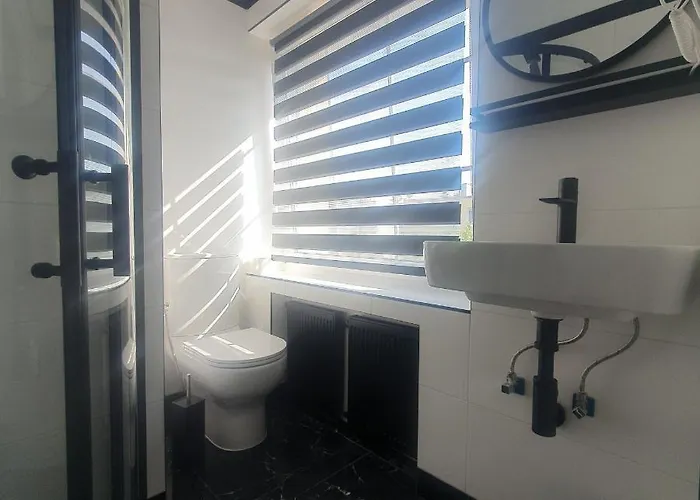 Pokoje & De'gorska *