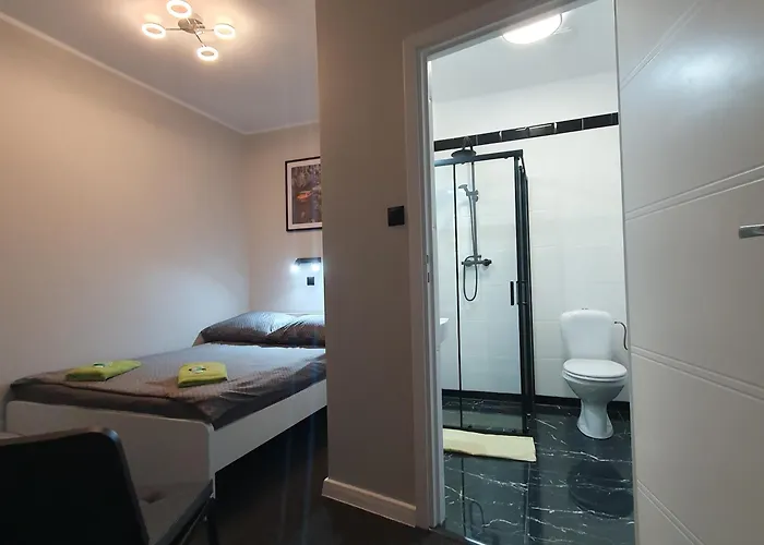 홈스테이 & De'gorska